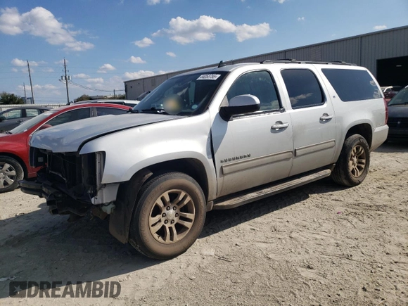 2014 Chevrolet Suburban LT with VIN 1GNSCJE06ER114674, listed as a Copart auction lot 44053755 with 199,486 mi miles and Salvage Title. Bid and sale history available at carsss.com. Image 1.