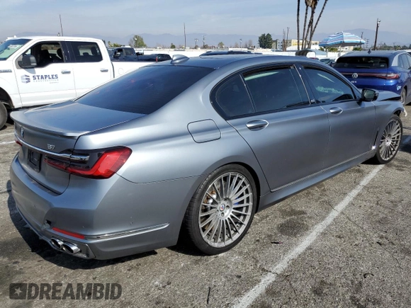 2022 BMW 7 Series with VIN WBA7U2C10NCJ03859, listed as a Copart auction lot 43547095 with 29,516 mi miles and Salvage title. Bid and sale history available at DreamBid. Image 3.