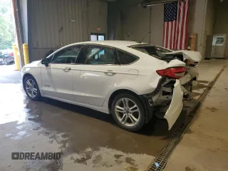 2018 Ford Fusion SE с VIN 3FA6P0LU7JR177723, выставлен на аукционе Copart как лот 60821345 с пробегом 89 841 миль миль и Списание • Salvage title. История ставок и продаж доступна на DreamBid. Изображение 2.