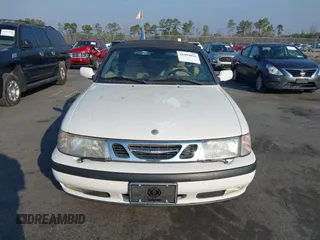 2001 Saab 9-3 SE with VIN YS3DF78K017005506, listed as a IAAI auction lot 41494816 with 112,074 mi miles. Bid and sale history available at carsss.com. Image 6.