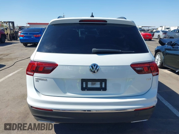 2018 Volkswagen Tiguan SEL с VIN 3VV3B7AX4JM156909, выставлен на аукционе IAAI как лот 42565869 с пробегом 60 886 миль миль и . История ставок и продаж доступна на DreamBid. Изображение 16.