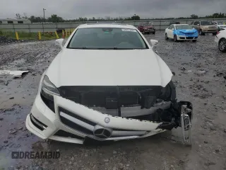 2012 Mercedes-Benz CLS 550 with VIN WDDLJ7DB1CA025721, listed as a Copart auction lot 58651035 with 234,442 mi miles and Salvage title. Bid and sale history available at DreamBid. Image 5.