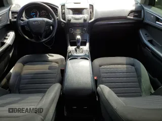 2017 Ford Edge SE with VIN 2FMPK3G98HBB87878, listed as a Copart auction lot 53746555 with 114,672 mi miles and Non repairable. Bid and sale history available at DreamBid. Image 8.