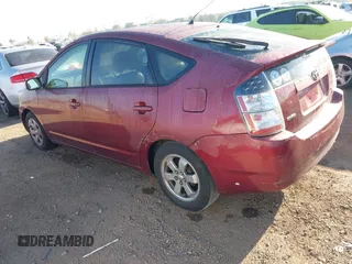 2005 Toyota Prius with VIN JTDKB20U657006529, listed as a IAAI auction lot 41869887 with 136,323 mi miles. Bid and sale history available at carsss.com. Image 3.