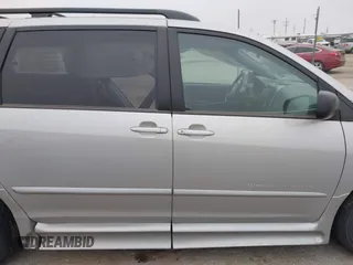 2008 Toyota Sienna CE with VIN 5TDZK23C88S206954, listed as a IAAI auction lot 41465223 with 53,824 mi miles. Bid and sale history available at carsss.com. Image 14.