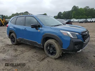 2024 Subaru Forester Wilderness z VIN JF2SKAJC9RH525477, wystawiony jako Copart lot #58488245 z przebiegiem Nie podano mil oraz Szkoda całkowita • Salvage title. Historia ofert i sprzedaży dostępna na DreamBid. Obrazek 4.