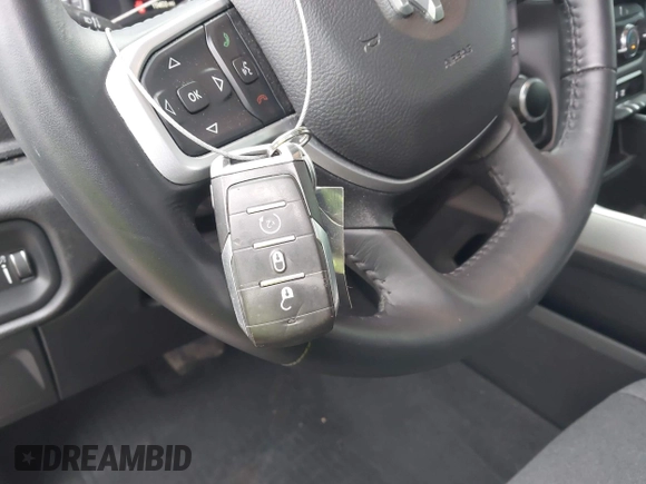 2024 Ram 1500 Big Horn with VIN 1C6SRFFT6RN115065, listed as a IAAI auction lot 41997639 with 15,453 mi miles and . Bid and sale history available at DreamBid. Image 11.