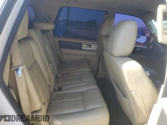 2016 Ford Expedition XLT with VIN 1FMJU1JTXGEF55733, listed as a Copart auction lot 61854995 with 137,941 mi miles and Clean title. Bid and sale history available at DreamBid. Image 11.