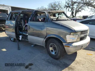 1999 Chevrolet Astro with VIN 1GNDM19W5XB105304, listed as a Copart auction lot 83521934 with 207,384 mi miles and Salvage Title. Bid and sale history available at carsss.com. Image 4.