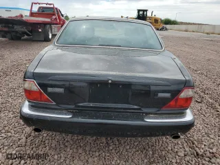 2002 Jaguar XJ with VIN SAJDA12C82LF42173, listed as a Copart auction lot 68505174 with 142,675 mi miles and Clean Title. Bid and sale history available at carsss.com. Image 6.