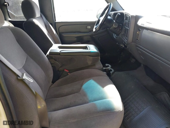 2006 GMC Sierra 1500 SLE1 with VIN 1GTEK19BX6Z180215, listed as a IAAI auction lot 41548959 with 394,076 mi miles. Bid and sale history available at carsss.com. Image 5.