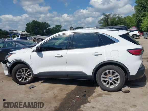2020 Ford Escape SE с VIN 1FMCU0G60LUA47243, выставлен на аукционе IAAI как лот 42685375 с пробегом 52 618 миль миль и . История ставок и продаж доступна на DreamBid. Изображение 15.