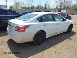 2015 Nissan Altima SV with VIN 1N4AL3AP3FC271656, listed as a IAAI auction lot 42085240 with 172,065 mi miles and . Bid and sale history available at DreamBid. Image 4.