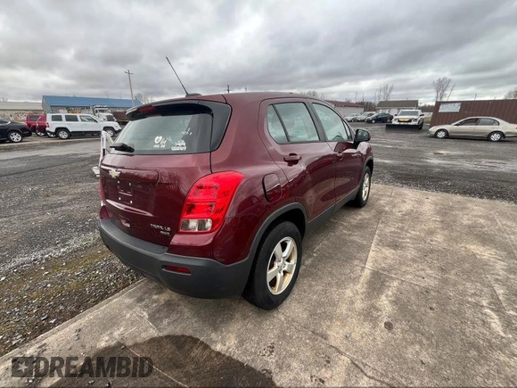 2016 Chevrolet Trax LS with VIN 3GNCJNSB2GL234697, listed as a IAAI auction lot 41842061 with 158,630 mi miles. Bid and sale history available at carsss.com. Image 4.