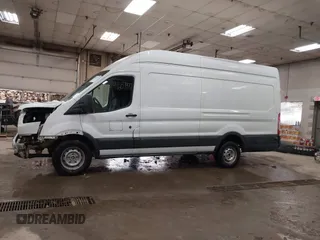2017 Ford Transit z VIN 1FTYR3XM7HKA08504, wystawiony jako IAAI lot #41607977 z przebiegiem 621 328 mil mil oraz . Historia ofert i sprzedaży dostępna na DreamBid. Obrazek 15.