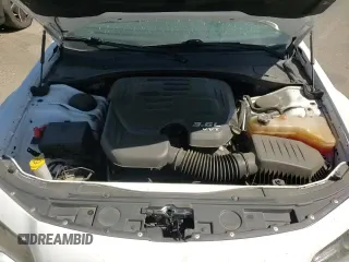 2022 Chrysler 300 S with VIN 2C3CCABGXNH123137, listed as a Copart auction lot 67809565 with 83,282 mi miles and Salvage title. Bid and sale history available at DreamBid. Image 14.