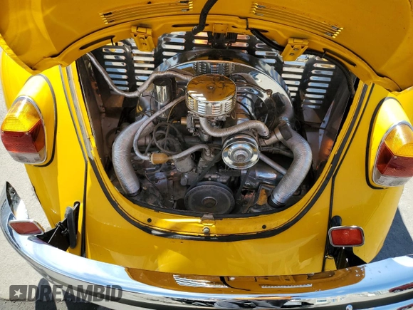 1970 Volkswagen Beetle with VIN 1102216344, listed as a Copart auction lot 66714184 with 14,189 mi miles and Salvage Title. Bid and sale history available at DreamBid. Image 11.