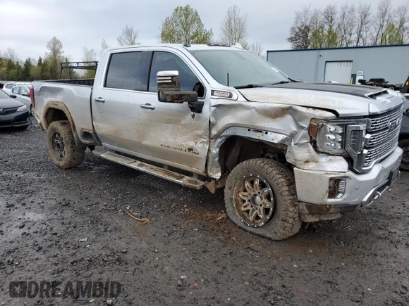 2020 GMC Sierra 3500HD Denali z VIN 1GT49WEY8LF200666, wystawiony jako Copart lot #52088525 z przebiegiem 103 613 mil mil oraz Szkody całkowita. Historia ofert i sprzedaży dostępna na DreamBid. Obrazek 4.