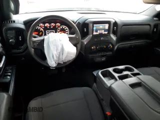 2021 Chevrolet Silverado 1500 Custom with VIN 1GCRWBEH9MZ122437, listed as a Copart auction lot 86158574 with 31,865 mi miles and Salvage Title. Bid and sale history available at DreamBid. Image 8.