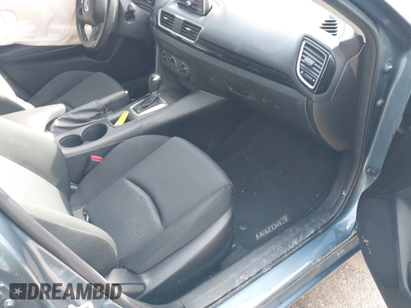 2014 Mazda 3 i Sport with VIN JM1BM1K77E1112860, listed as a IAAI auction lot 41331974 with 60,350 mi miles and . Bid and sale history available at carsss.com. Image 5.