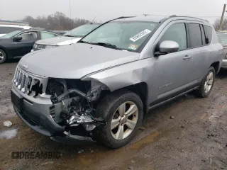 2015 Jeep Compass High Altitude Edition with VIN 1C4NJDEB0FD324538, listed as a Copart auction lot 69882692 with 101,068 mi miles. Bid and sale history available at carsss.com. Image 1.