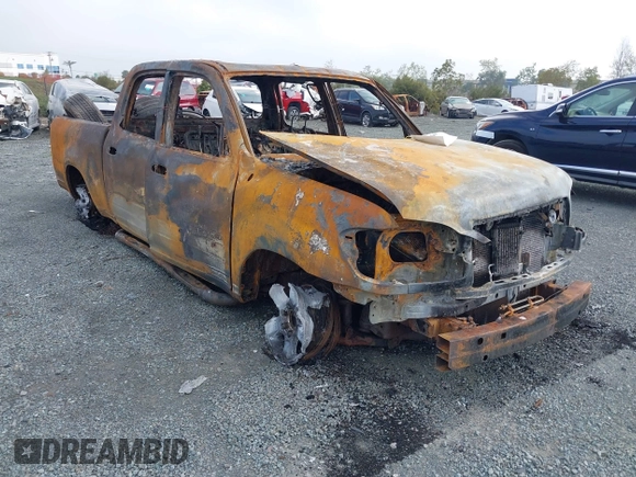 2006 Toyota Tundra SR5 with VIN 5TBET34116S558262, listed as a IAAI auction lot 41867966 with 1 mi miles. Bid and sale history available at carsss.com. Image 1.