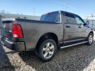 2018 Ram 1500 Express with VIN 3C6RR7KT1JG269996, listed as a Copart auction lot 49090915 with 64,542 mi miles and Clean Title. Bid and sale history available at carsss.com. Image 3.