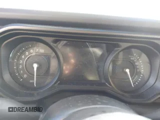 2024 Jeep Wrangler High Altitude z VIN 1C4RJXU68RW176137, wystawiony jako IAAI lot #41326725 z przebiegiem Nie podano mil oraz . Historia ofert i sprzedaży dostępna na DreamBid. Obrazek 7.