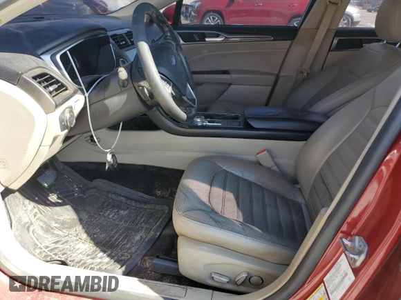 2017 Ford Fusion SE z VIN 3FA6P0HD1HR262320, wystawiony jako Copart lot #55850095 z przebiegiem 129 244 mil mil oraz Czysty tytuł • Clean title. Historia ofert i sprzedaży dostępna na DreamBid. Obrazek 7.