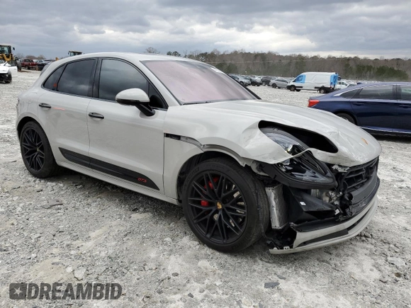 2023 Porsche Macan GTS z VIN WP1AF2A51PLB56631, wystawiony jako Copart lot #47522995 z przebiegiem 31 603 mil mil oraz Szkoda całkowita • Salvage title. Historia ofert i sprzedaży dostępna na DreamBid. Obrazek 4.