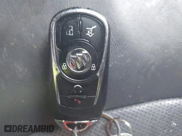 2022 Buick Enclave Essence with VIN 5GAERBKW9NJ135084, listed as a IAAI auction lot 41459518 with 88,735 mi miles. Bid and sale history available at carsss.com. Image 11.