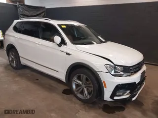 2019 Volkswagen Tiguan SE with VIN 3VV2B7AX8KM005679, listed as a IAAI auction lot 42024471 with 18,775 mi miles. Bid and sale history available at carsss.com. Image 1.