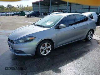 2015 Dodge Dart SXT z VIN 1C3CDFBB1FD186902, wystawiony jako IAAI lot #41836300 z przebiegiem 271 324 mil mil oraz . Historia ofert i sprzedaży dostępna na DreamBid. Obrazek 2.