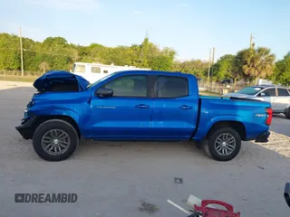 2024 Chevrolet Colorado 4WD LT with VIN 1GCPTCEK2R1140656, listed as a IAAI auction lot 41903659 with 19,698 mi miles and . Bid and sale history available at DreamBid. Image 14.