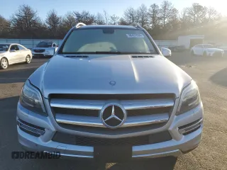 2015 Mercedes-Benz GL-Class GL 450 with VIN 4JGDF6EE9FA522972, listed as a Copart auction lot 38437034 with 104,463 mi miles. Bid and sale history available at carsss.com. Image 5.
