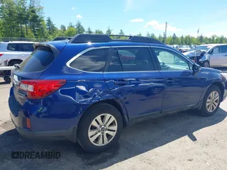 2015 Subaru Outback Premium z VIN 4S4BSAHC1F3302116, wystawiony jako IAAI lot #42346858 z przebiegiem 251 165 mil mil oraz . Historia ofert i sprzedaży dostępna na DreamBid. Obrazek 6.
