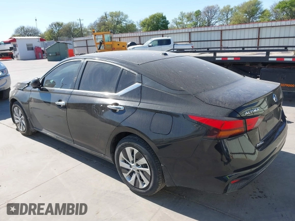 2019 Nissan Altima S with VIN 1N4BL4BV0KC220973, listed as a IAAI auction lot 41826949 with 71,177 mi miles and . Bid and sale history available at DreamBid. Image 3.