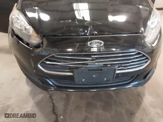 2018 Ford Fiesta SE with VIN 3FADP4BJ3JM141658, listed as a IAAI auction lot 41737201 with 92,078 mi miles. Bid and sale history available at carsss.com. Image 6.