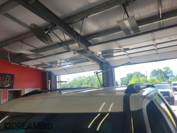 2014 Ford Explorer XLT with VIN 1FM5K7D8XEGA33820, listed as a IAAI auction lot 42734087 with 146,730 mi miles and . Bid and sale history available at DreamBid. Image 16.