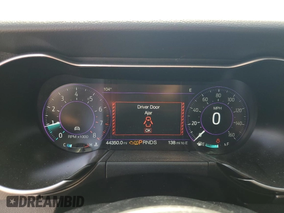 2020 Ford Mustang EcoBoost z VIN 1FATP8UH6L5134595, wystawiony jako Copart lot #52597685 z przebiegiem 44 350 mil mil oraz Czysty tytuł • Clean title. Historia ofert i sprzedaży dostępna na DreamBid. Obrazek 9.