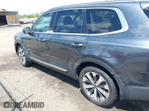 2020 Kia Telluride S with VIN 5XYP64HC7LG018450, listed as a IAAI auction lot 42072769 with 93,110 mi miles and . Bid and sale history available at DreamBid. Image 17.
