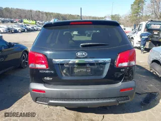 2013 Kia Sorento EX with VIN 5XYKU3A63DG417274, listed as a IAAI auction lot 41668613 with 108,531 mi miles. Bid and sale history available at carsss.com. Image 16.