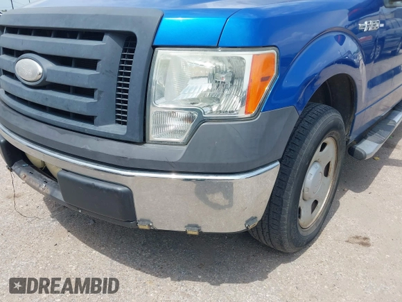 2009 Ford F-150 XL z VIN 1FTRW12W69FA63143, wystawiony jako IAAI lot #42456101 z przebiegiem 121 825 mil mil oraz . Historia ofert i sprzedaży dostępna na DreamBid. Obrazek 18.