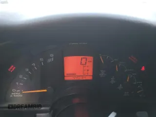 1995 Chevrolet Corvette z VIN 1G1YY32P3S5118503, wystawiony jako Copart lot #88292975 z przebiegiem 44 034 mil mil oraz Szkoda całkowita • Salvage title. Historia ofert i sprzedaży dostępna na DreamBid. Obrazek 9.