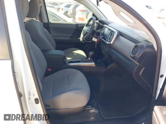 2021 Toyota Tacoma SR with VIN 3TYAX5GN6MT016452, listed as a IAAI auction lot 41816457 with 30,617 mi miles and . Bid and sale history available at DreamBid. Image 5.