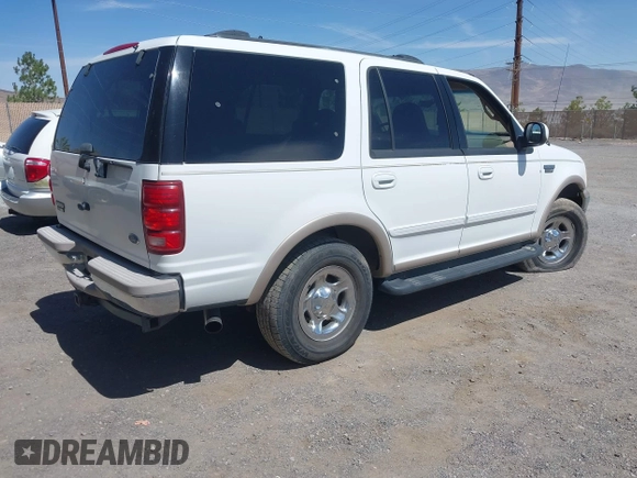 1999 Ford Expedition XLT with VIN 1FMPU18L2XLB92596, listed as a IAAI auction lot 42564012 with Not provided miles and . Bid and sale history available at DreamBid. Image 4.