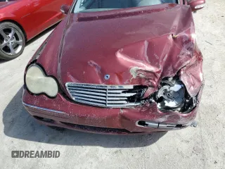 2002 Mercedes-Benz C 230/260/280/320 z VIN WDBRF61J12F264973, wystawiony jako Copart lot #60962635 z przebiegiem 115 079 mil mil oraz Szkoda całkowita • Salvage title. Historia ofert i sprzedaży dostępna na DreamBid. Obrazek 11.