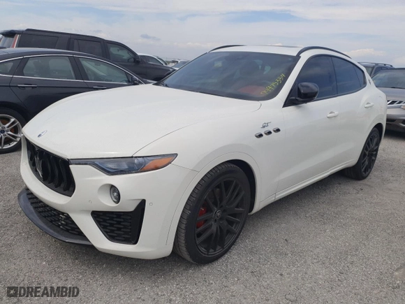 2022 Maserati Levante GT with VIN ZN661XUA2NX396142, listed as a Copart auction lot 74975334 with 0 mi miles and Salvage Title. Bid and sale history available at carsss.com. Image 1.