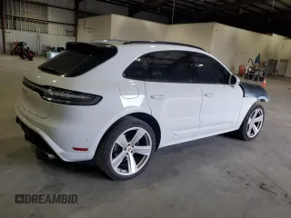 2022 Porsche Macan S z VIN WP1AG2A55NLB23934, wystawiony jako Copart lot #61139885 z przebiegiem 23 012 mil mil oraz Szkoda całkowita • Salvage title. Historia ofert i sprzedaży dostępna na DreamBid. Obrazek 3.