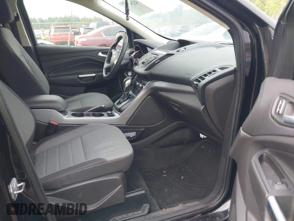 2016 Ford Escape SE with VIN 1FMCU9G96GUC31705, listed as a IAAI auction lot 42251216 with 118,270 mi miles and . Bid and sale history available at DreamBid. Image 5.